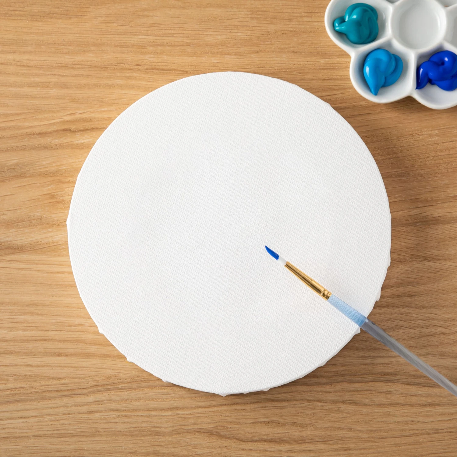 12 Pack: Level 1 Round Traditional Profile Canvas By Artist's Loft™ 10 12 Pack: Level 1 Round Traditional Profile Canvas By Artist's Loft™ - Image 8